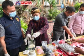 Kejari Gianyar Gelar Pemusnahan Barang Bukti Hasil Kejahatan