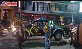 Intensifkan BLP Polsek Kuta Utara Susuri Jalur Titik Rawan Kejahatan