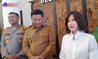 Stafsus Presiden Kunjungi Sidoarjo, Grace Natalie Bicarakan Isu Tempat Peribadatan di Kecamatan Tarik