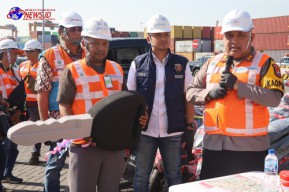 Polres Pelabuhan Tanjung Perak Bongkar Kasus Penggelapan dan Penadahan Jaringan Internasional