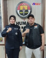 Jalin Sinergitas Dengan Polres Bangkalan, Umar Hayat Pimpinan Redaksi Media Beritainvestigasinews.id Silaturahmi Dengan Kasi Humas