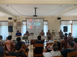 Polda Bali Laksanakan Jumat Curhat Bersama Gereja Katholik Tritunggal Maha Kudus
