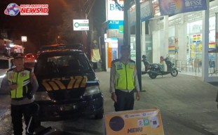 Cegah GK, Patroli Biru Polsek Abiansemal Sambangi Gerai ATM dan Pertokoan