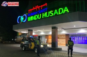 Sampaikan Pesan Kamtibmas, Patroli Biru Polsek Abiansemal Sambangi Rumah Sakit