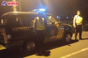 Cegah Kriminalitas, Polsek Abiansemal Tingkatkan BLP di Jalur Sepi 