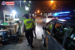 Imbauan Kamtibmas, Patroli Biru Polsek Abiansemal Sambangi PKL