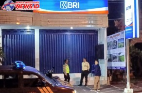 Sambangi Sekuriti Bank BRI, Patroli Biru Sampaikan Pesan Kamtibmas