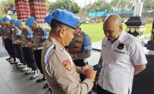 Antisipasi Maraknya Judi Online, Kasi Propam Sidak HP Anggotanya