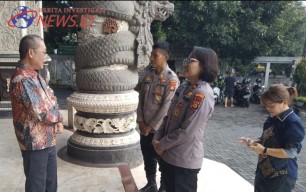 Kapolsek Denbar Sambangi Tokoh Agama, Imbau Saling Jaga Kerukunan Beragama