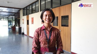 Ibu Taruni Akpol Regina Ditanya :  "Habis Berapa M", Lah Wong Saya Tukang Warung