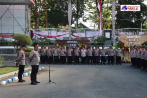 Polresta Banyuwangi Kerahkan Ratusan Personel Pelantikan DPRD Terpilih Berlangsung Kondusif