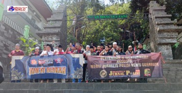 Jum'at Berkah Media Jurnal Polisi News Bersama LPK Faam, Media BuserCyber, Media Jatim Expost, Madas Kortem Gresik