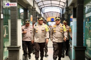 Polresta Banyuwangi Pertebal Pengamanan Pelabuhan Jelang HLF MSP dan IAF 2024 di Bali