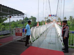 Beri rasa aman kepada Wisatawan, Polres Gianyar Gelar Patroli Objek Wisata