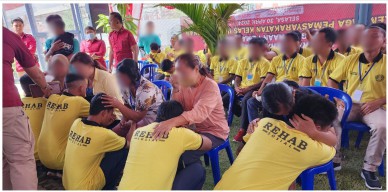 Tangis Haru Warnai Suasana Family Support Group di Lapas Kerobokan