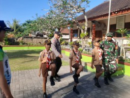 Latihan Pengibaran Bendera, Sinergi TNI-Polri Gelorakan Hari Kemerdekaan