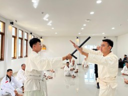 Tingkatkan Kemampuan Personil, Polres Bandara Gelar Latihan Beladiri Polri