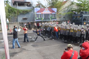 Polres Tulungagung Gelar Simulasi Sispamkota Operasi Mantap Praja Semeru 2024