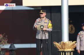 Pimpin Apel Pagi Kapolda Jatim Tekankan Netralitas Polri Dalam Pilkada
