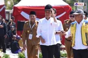 Plt Bupati H Subandi Dipesani Presiden Agar Siapkan Pembangunan Flyover Gedangan Pada 2025