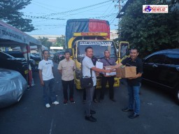 Satreskrim Polres Pelabuhan Tanjung Perak Serahkan Jutaan Batang Rokok Ilegal Ke Bea Cukai