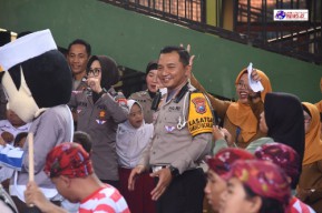 Peduli Disabilitas, Polres Bondowoso Peringati Harlantas Bhayangkara ke -69 Bersama Kaum Difabel