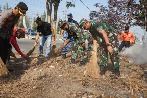 Peringati HUT TNI, Kodim 0814/ Jombang Gelar Karbak