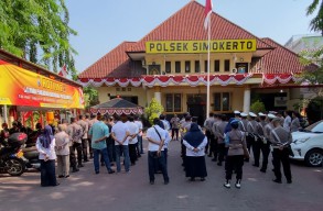 Kompol Didik Tri Wahyudi Lanjutkan Tugas Kompol Moh Irfan Sebagai Kapolsek Simokerto