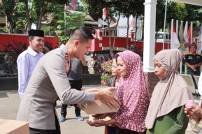 Cooling System di Jumat Curhat, Kapolres Jember Serukan Jaga Persatuan Pada Pilkada 2024