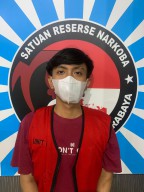 Satresnarkoba Polrestabes Surabaya Ringkus Pelaku Penyalahgunaan Narkotika Jenis Ganja di Sidoarjo