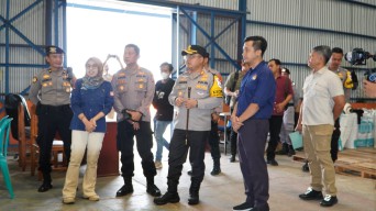Polres Pacitan dan KPU Lakukan Pengecekan Kesiapan Logistik Pilkada 2024 Jelang Coblosan