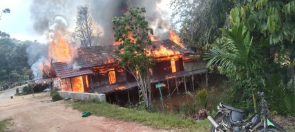 Empat Rumah dan Sebuah Bangunan Sarang Walet Ludes Dilalap Api