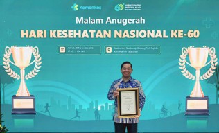 Luar Biasa RSUP dr. Ben Mboi Sukses Raih Penghargaan Kepatuhan Pelayanan Publik