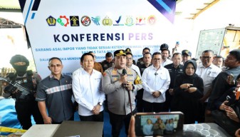 Menteri Perdagangan Apresiasi Polres Pelabuhan Tanjungperak Ungkap Barang Impor Ilegal Senilai 9,8 M