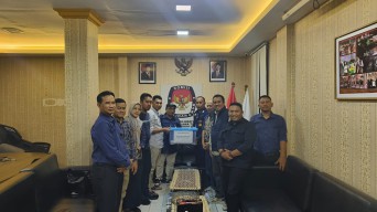 Komisoner Bawaslu RI dan Jatim Ikut Pantau Proses Rekapitulasi Tungsura di KPU Sidoarjo