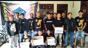 Ormas BPPKB Banten DPAC Kecamatan Sumur Galang Dana Untuk Korban Bencana Banjir