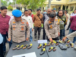 Pastikan Aman dan Terawat, Polres Nganjuk Gelar Pemeriksaan Senjata Api Organik