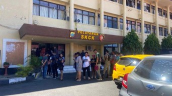 Puluhan Warga Antri Buat SKCK di Polda Sulut, Didominasi Untuk Persyaratan PPPK