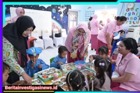 Ketua YKB Jatim Salurkan Makanan Bergizi Gratis di Situbondo dan Bondowoso