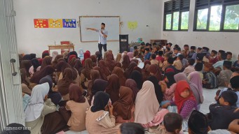 Pengajian Rutin Jumat Takwa di SDN Tunggal Jaya 2 : Motivasi dan Pembinaan Karakter Siswa Kecamatan Sumur
