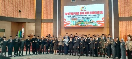DPRD Gelar Rapat Paripurna Dengarkan Pidato Visi-Misi Walikota dan Wakil Walikota Lubuk Linggau