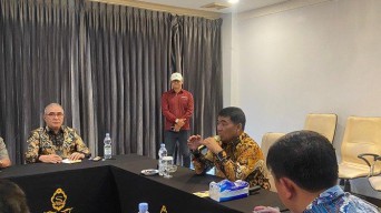 Gubernur Sulut Yulius Selvanus Tegaskan Tambang Milik Rakyat dan Harus Kembali kepada Rakyat
