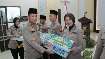Polres Nganjuk Peringati Nuzulul Quran, Perkuat Kebersamaan dan Nilai Religius