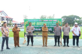 Bupati Saipul Apresiasi Pasar Pangan Murah di Polres Pohuwato