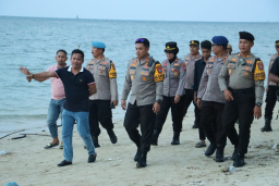 Pastikan Keamanan dan Kenyamanan Pengunjung, Kapolres Bangkalan Safari Ke Pantai Tengket