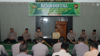 Pembinaan Rohani dan Mental Polres Nganjuk, Kapolres Inginkan Peningkatan Kualitas Ibadah