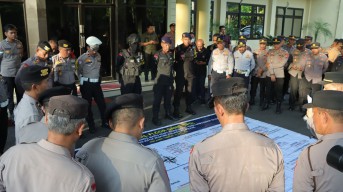 Kapolres Nganjuk Pimpin Apel Gelar Pasukan Pengamanan Pengesahan IKSPI di Madiun 