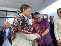 Kedatangan Menteri Kebudayaan Disambut Langsung Gubernur NTT