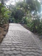 Warga Kampung Ciakar Apresiasi Pembangunan Jalan Rambat Beton Tahap 1 dari Dana Desa Kecamatan Cimanggu