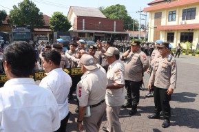 Hadapi May Day 2025, Polres Pasuruan Gelar Gladi Pengamanan dengan 1.039 Personel